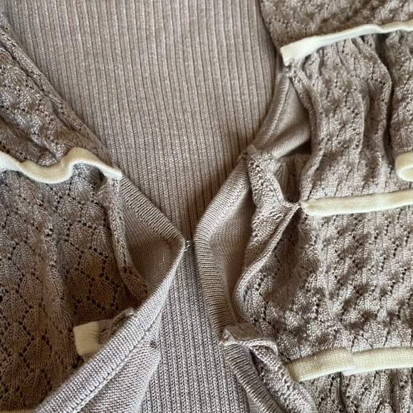 Design History sweater ruffle front cardigan taupe cream Medium - Picture 11 of 13